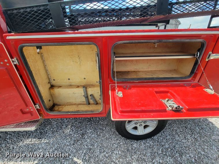 image for item IF9971 2008 Dodge Ram 1500  Quad Cab utility bed pickup truck