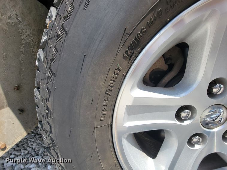 image for item IF9971 2008 Dodge Ram 1500  Quad Cab utility bed pickup truck