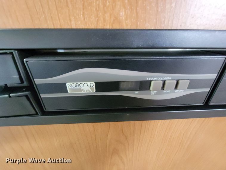 image for item IF9975 2000 Fleetwood Bounder  RV