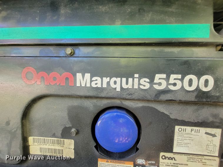 image for item IF9975 2000 Fleetwood Bounder  RV