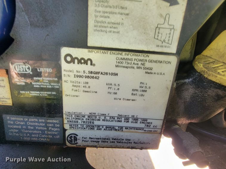 image for item IF9975 2000 Fleetwood Bounder  RV