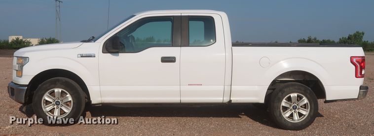 image for item IO9220 2016 Ford F150 XL  SuperCab pickup truck