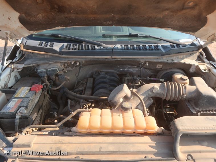 image for item IO9220 2016 Ford F150 XL  SuperCab pickup truck