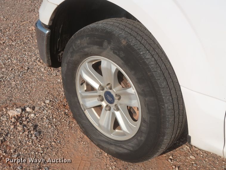 image for item IO9220 2016 Ford F150 XL  SuperCab pickup truck