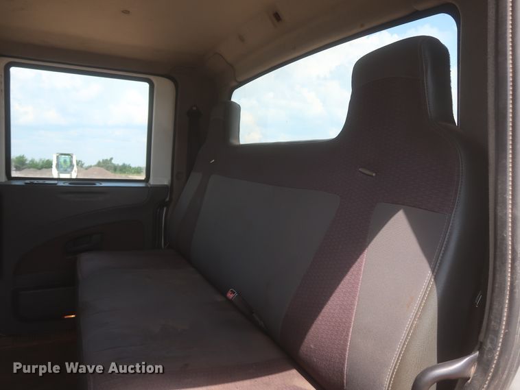 image for item IO9221 2012 International TerraStar  Crew Cab truck cab and chassis