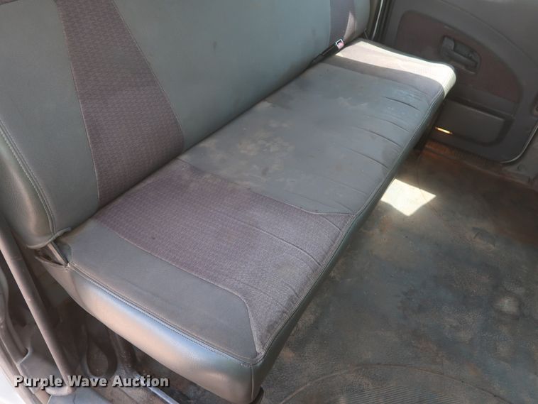 image for item IO9221 2012 International TerraStar  Crew Cab truck cab and chassis