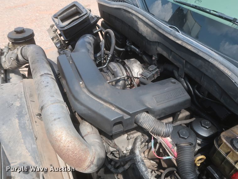 image for item IO9221 2012 International TerraStar  Crew Cab truck cab and chassis