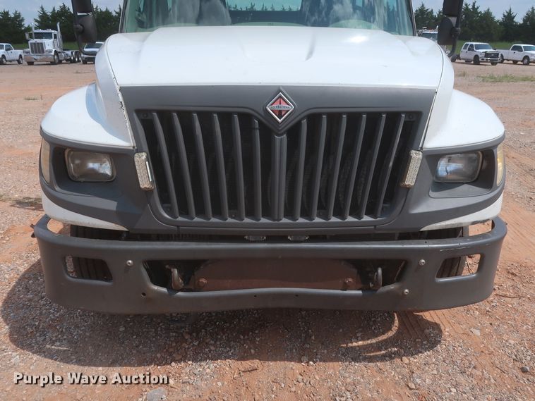 image for item IO9221 2012 International TerraStar  Crew Cab truck cab and chassis