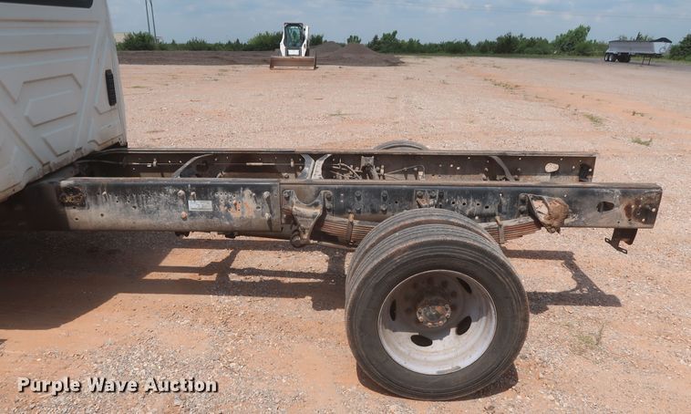 image for item IO9221 2012 International TerraStar  Crew Cab truck cab and chassis