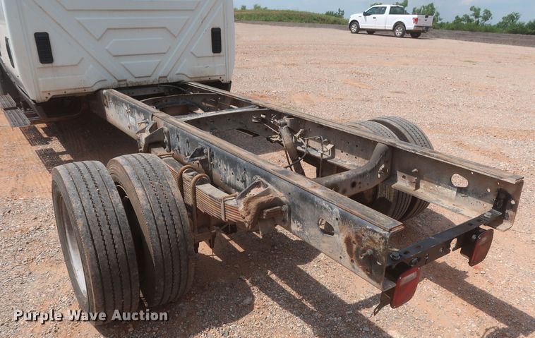 image for item IO9221 2012 International TerraStar  Crew Cab truck cab and chassis