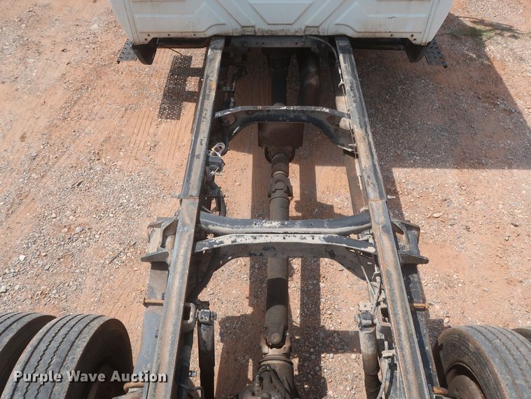 image for item IO9221 2012 International TerraStar  Crew Cab truck cab and chassis