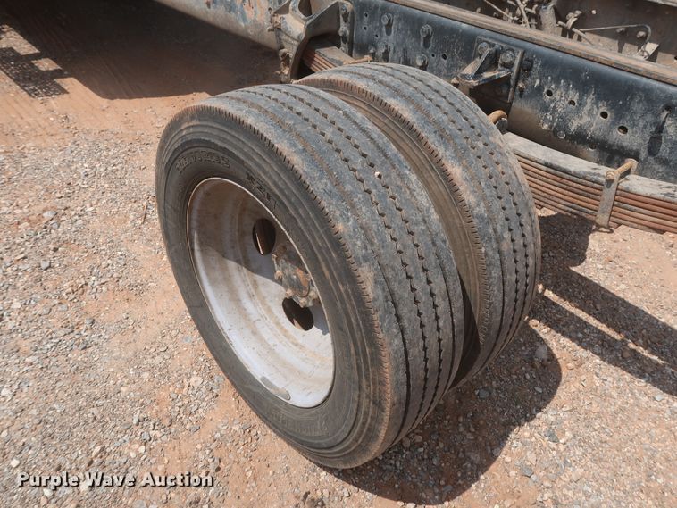 image for item IO9221 2012 International TerraStar  Crew Cab truck cab and chassis