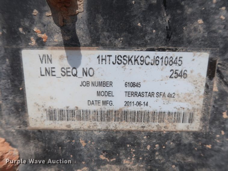 image for item IO9221 2012 International TerraStar  Crew Cab truck cab and chassis