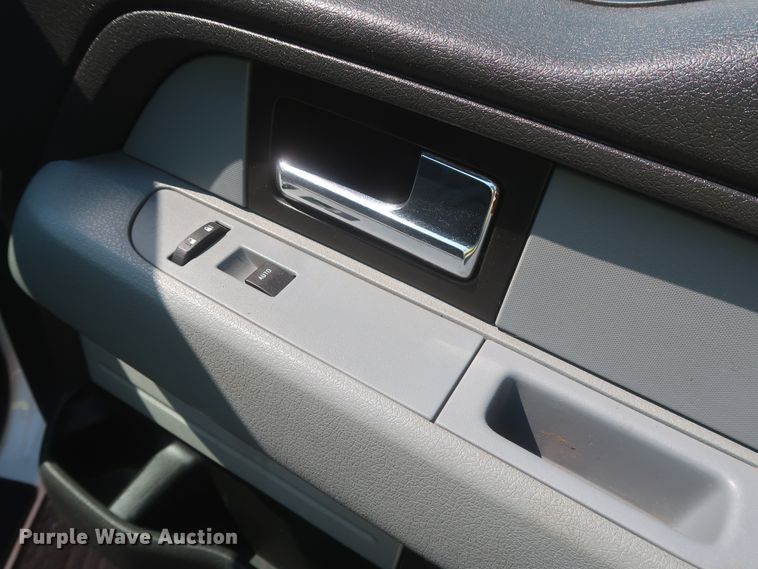 image for item IO9222 2014 Ford F150 XLT  SuperCab pickup truck