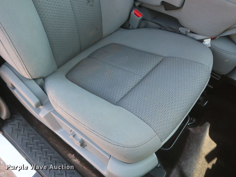 image for item IO9222 2014 Ford F150 XLT  SuperCab pickup truck