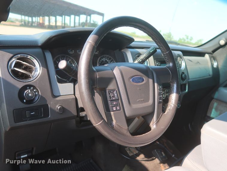 image for item IO9223 2014 Ford F150 XLT  SuperCrew pickup truck