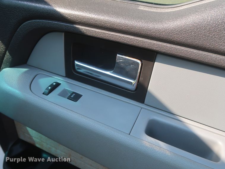 image for item IO9223 2014 Ford F150 XLT  SuperCrew pickup truck