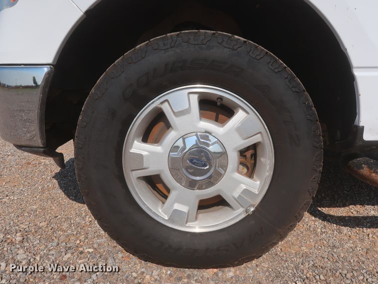 image for item IO9223 2014 Ford F150 XLT  SuperCrew pickup truck