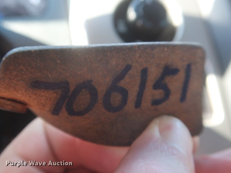 image for item IO9223 2014 Ford F150 XLT  SuperCrew pickup truck