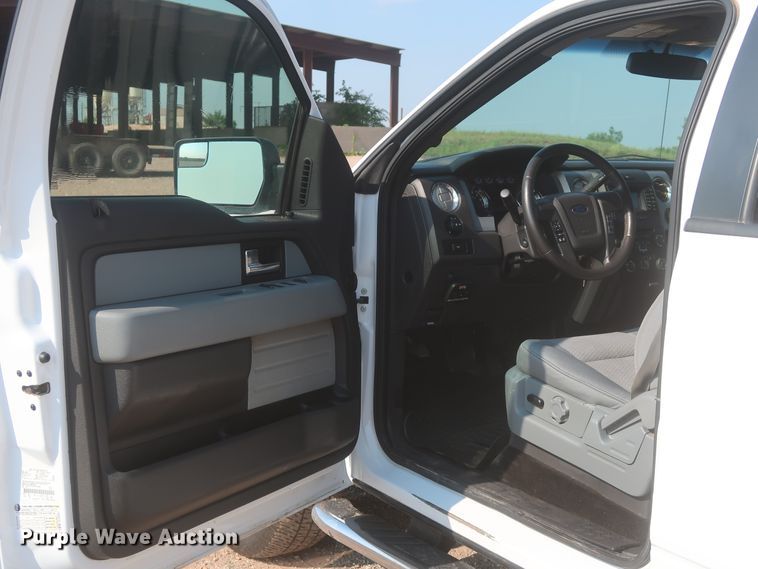 image for item IO9224 2014 Ford F150 XLT  SuperCrew pickup truck