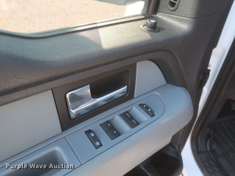 image for item IO9224 2014 Ford F150 XLT  SuperCrew pickup truck