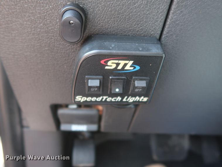 image for item IO9224 2014 Ford F150 XLT  SuperCrew pickup truck