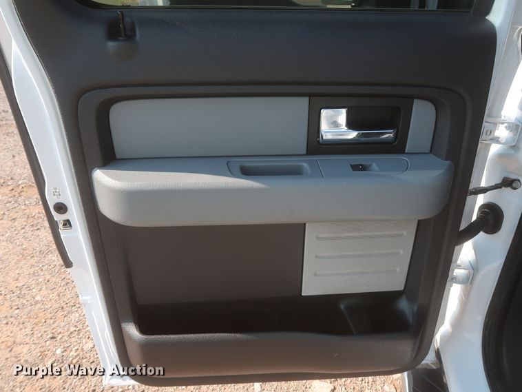 image for item IO9224 2014 Ford F150 XLT  SuperCrew pickup truck