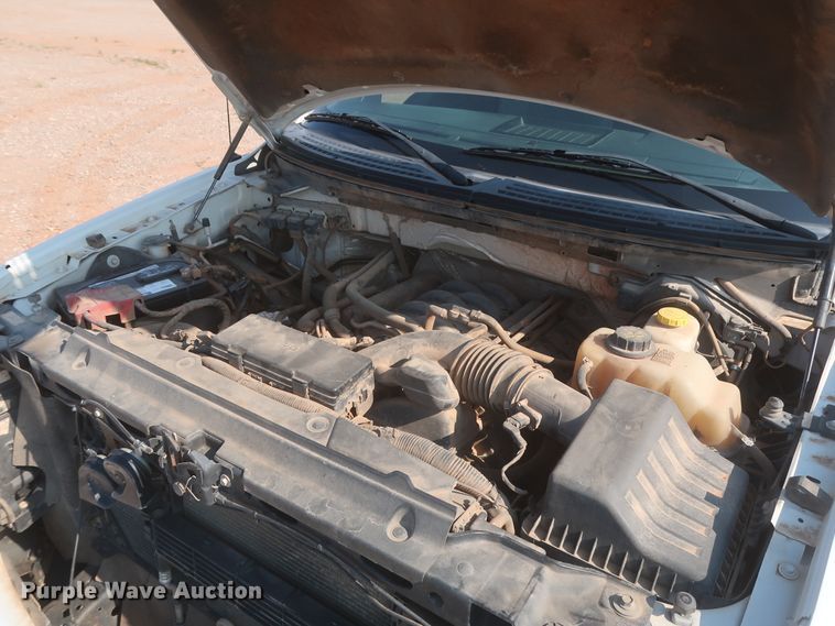 image for item IO9224 2014 Ford F150 XLT  SuperCrew pickup truck