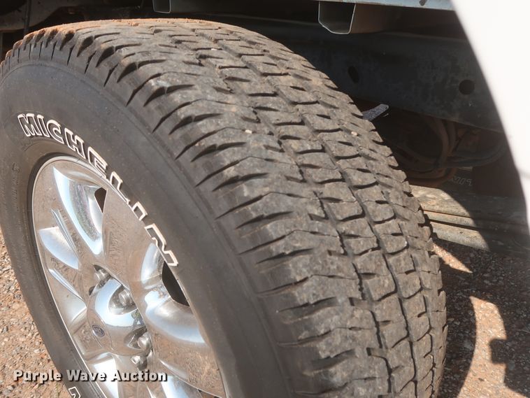 image for item IO9224 2014 Ford F150 XLT  SuperCrew pickup truck