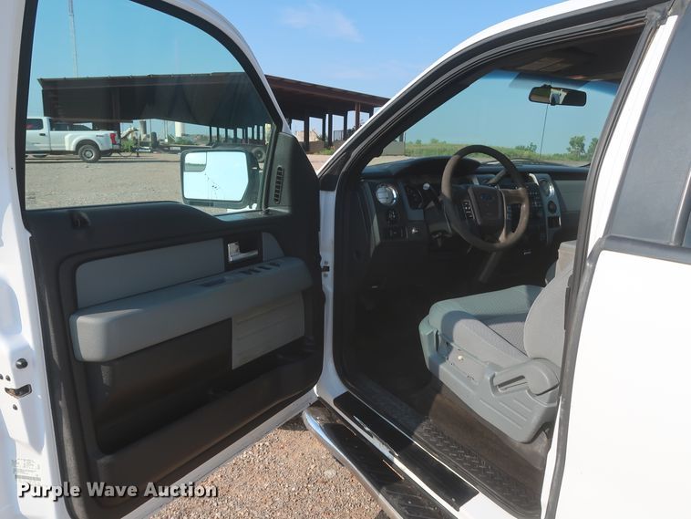 image for item IO9225 2014 Ford F150 XLT  SuperCab pickup truck