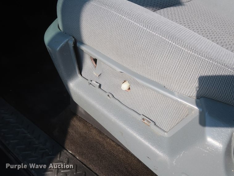 image for item IO9225 2014 Ford F150 XLT  SuperCab pickup truck