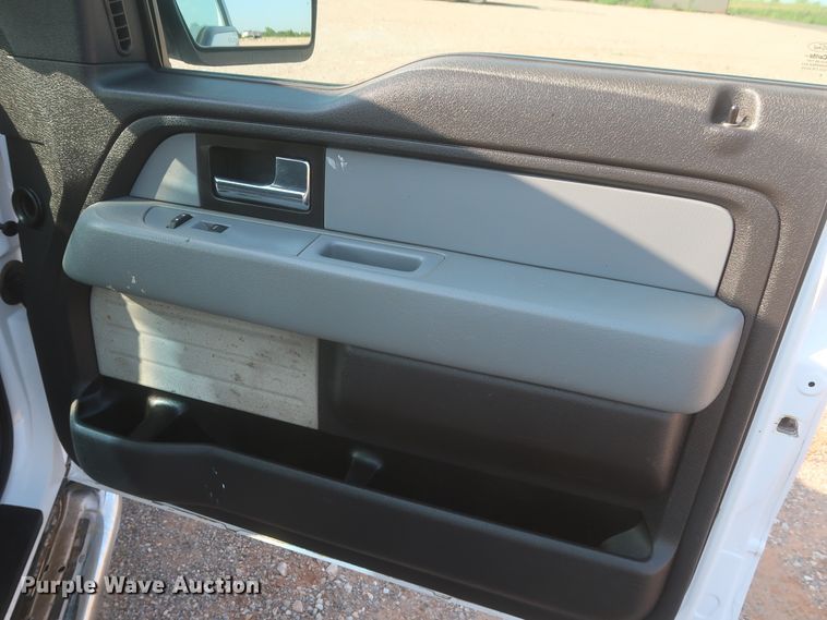 image for item IO9225 2014 Ford F150 XLT  SuperCab pickup truck