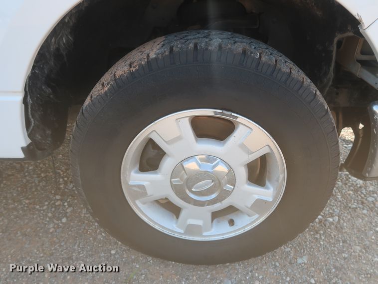 image for item IO9225 2014 Ford F150 XLT  SuperCab pickup truck