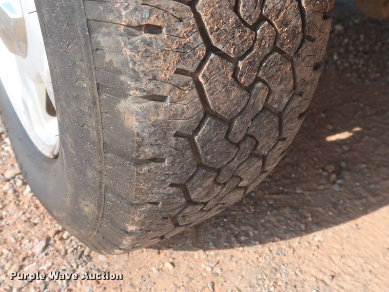 image for item IO9225 2014 Ford F150 XLT  SuperCab pickup truck