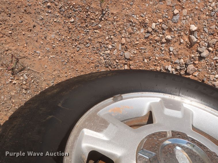 image for item IO9225 2014 Ford F150 XLT  SuperCab pickup truck