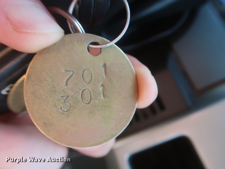 image for item IO9225 2014 Ford F150 XLT  SuperCab pickup truck