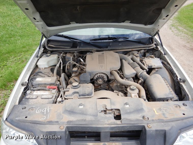 image for item IQ9531 2005 Lincoln Town Car