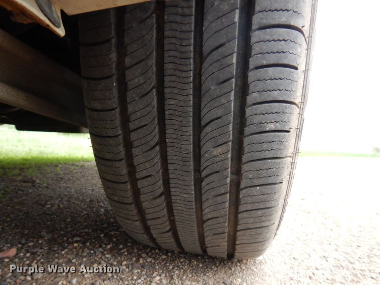 image for item IQ9531 2005 Lincoln Town Car