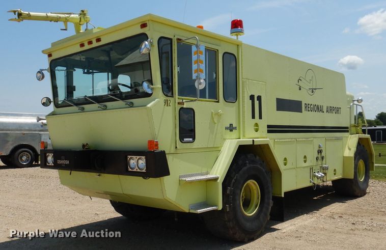 image for item IQ9701 1980 Oshkosh T-6  fire truck