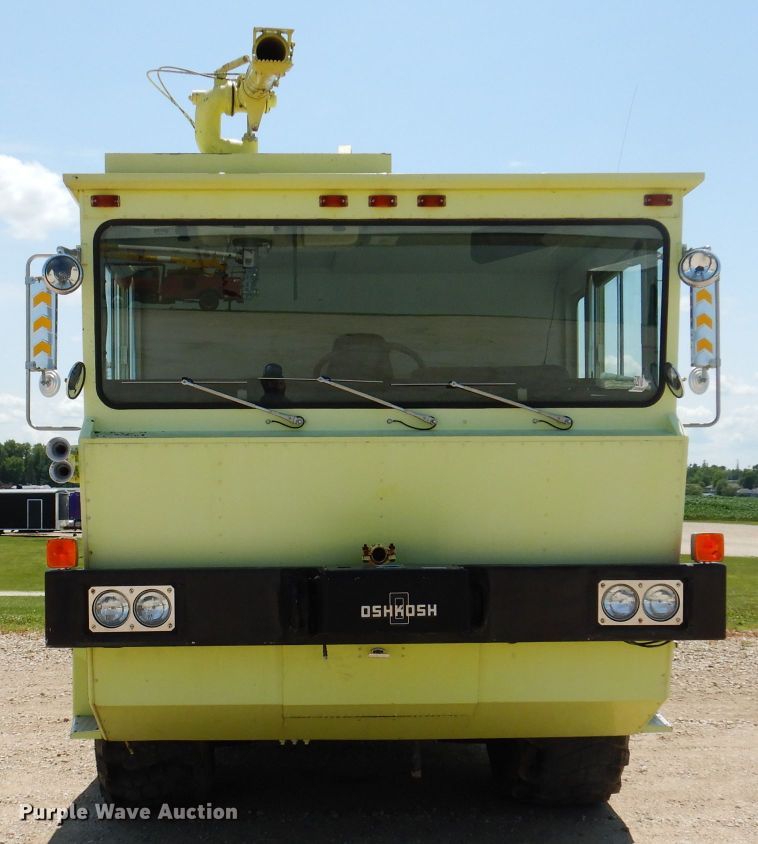 image for item IQ9701 1980 Oshkosh T-6  fire truck