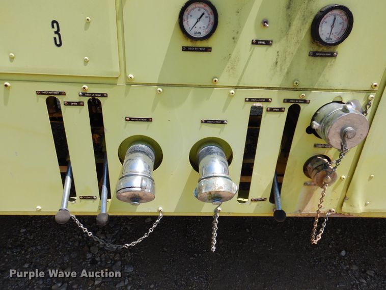 image for item IQ9701 1980 Oshkosh T-6  fire truck