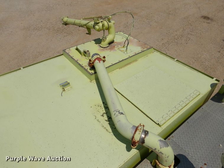 image for item IQ9701 1980 Oshkosh T-6  fire truck