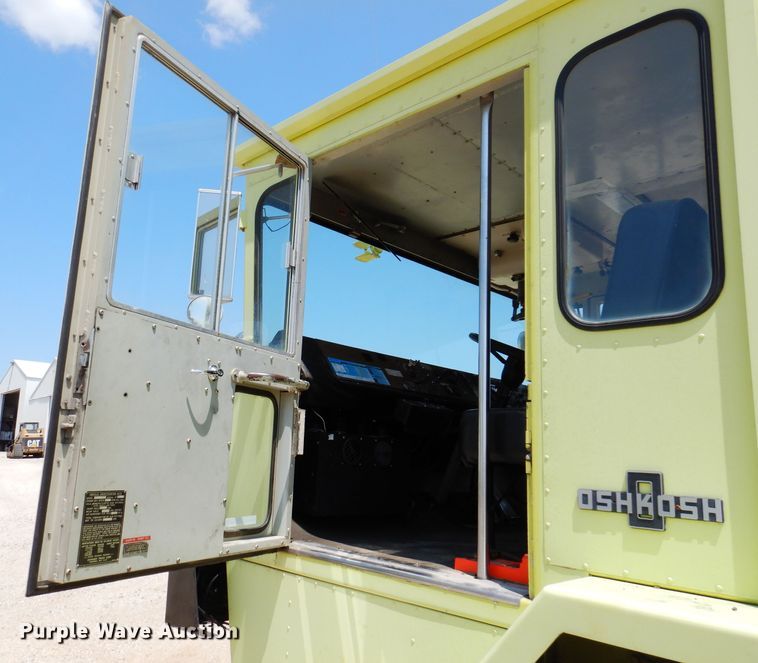 image for item IQ9701 1980 Oshkosh T-6  fire truck