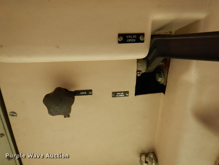 image for item IQ9701 1980 Oshkosh T-6  fire truck