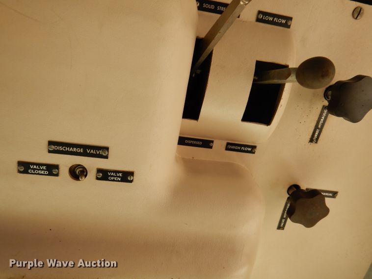 image for item IQ9701 1980 Oshkosh T-6  fire truck