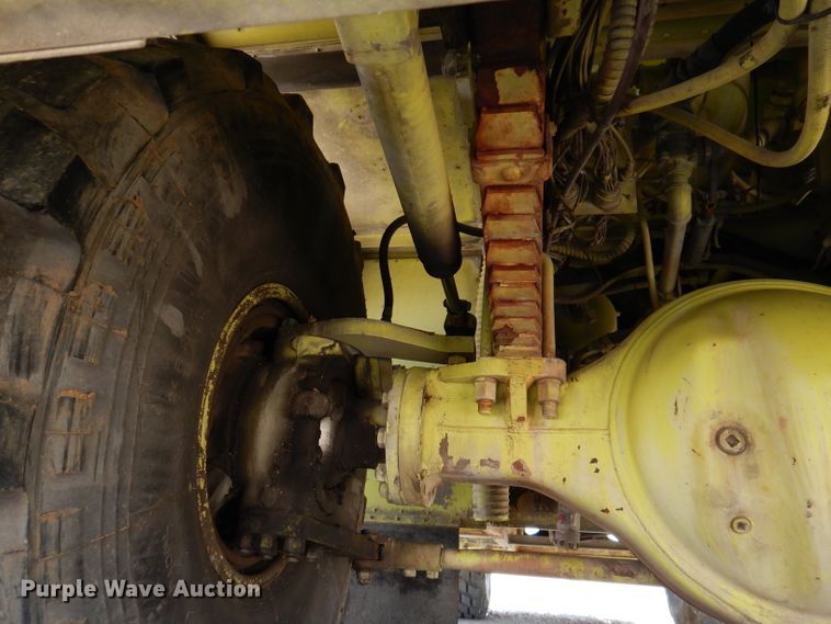 image for item IQ9701 1980 Oshkosh T-6  fire truck