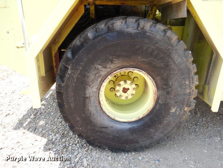 image for item IQ9701 1980 Oshkosh T-6  fire truck