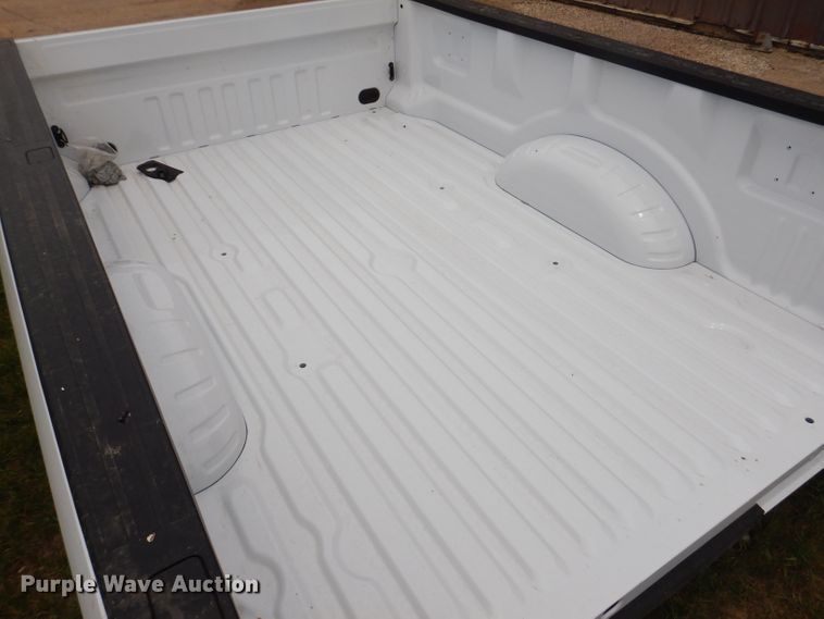 image for item IQ9708 2020 Ford F250  8'L truck bed