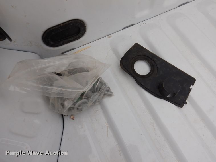 image for item IQ9708 2020 Ford F250  8'L truck bed