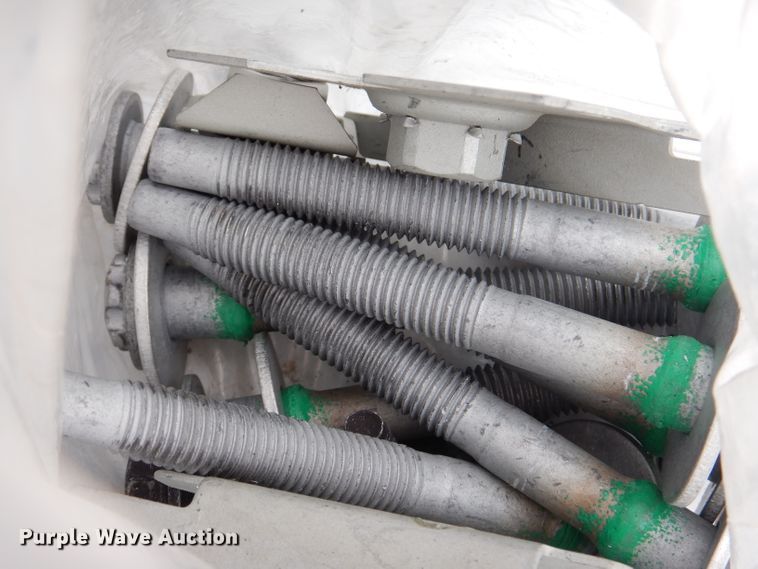 image for item IQ9708 2020 Ford F250  8'L truck bed